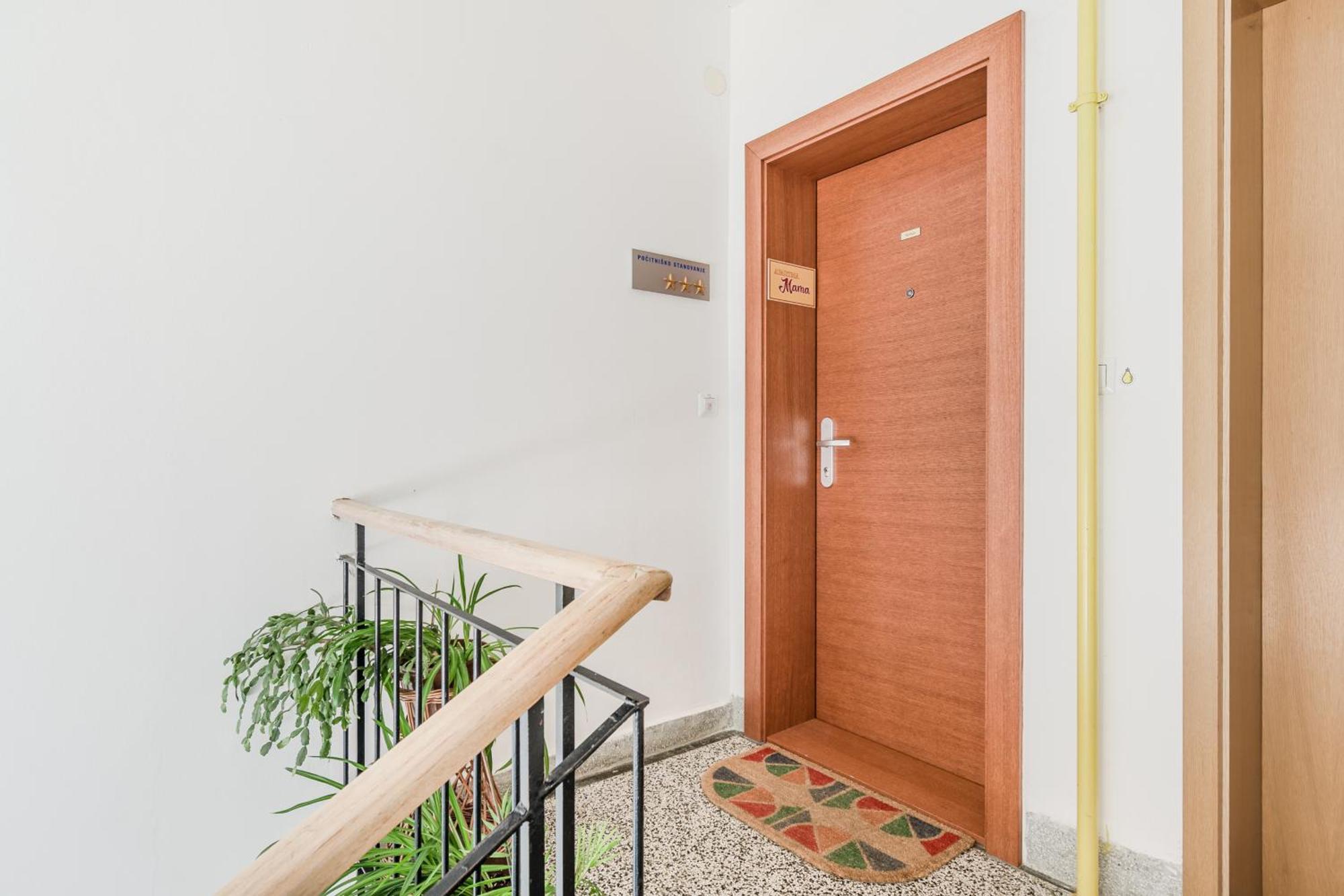 Apartma Mama Бовец Екстер'єр фото