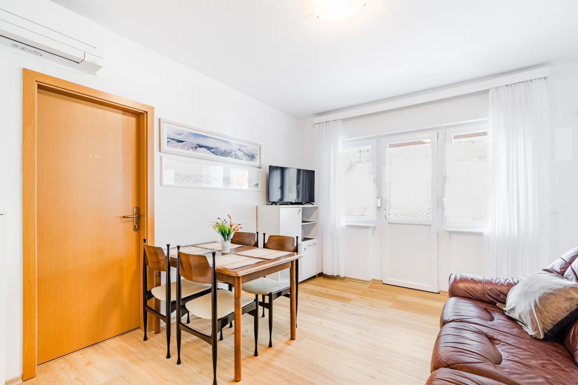 Apartma Mama Бовец Екстер'єр фото